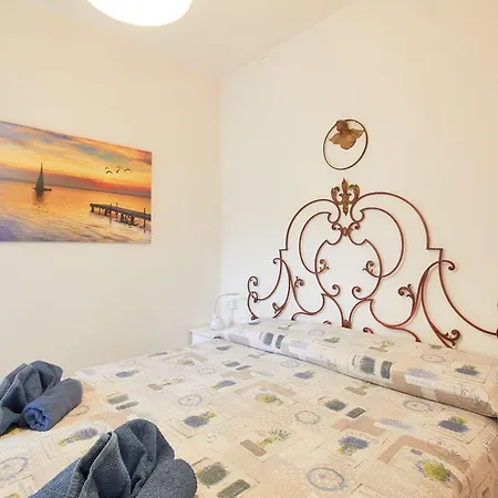 Apartment Dell'arco